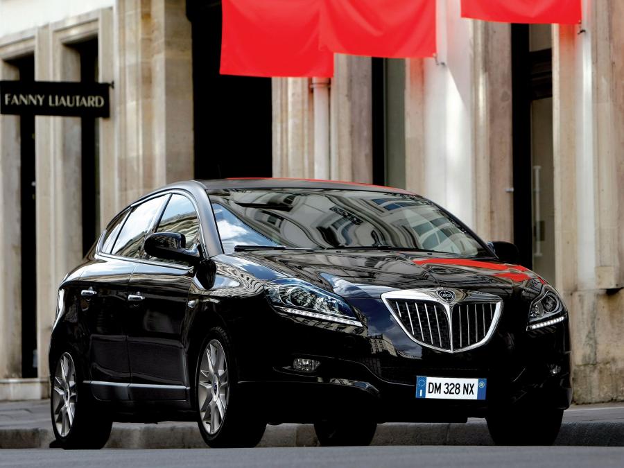  Lancia Delta 2008 года  (фото 59 из 94)